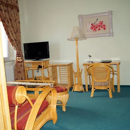 Hotel Karlshorst 3*