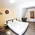 فندق Karlshorst 3*
