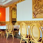 Karlshorst 3* برلين