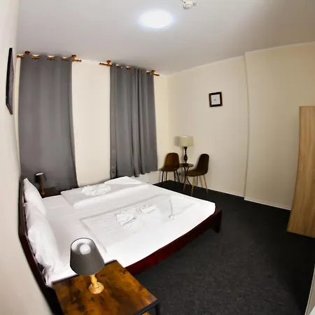 Hotel Karlshorst 3*