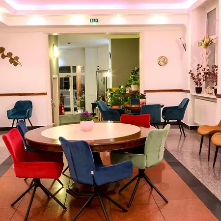 Karlshorst Hotel 3*